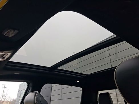 Used 2024 RAM 1500 Laramie image 34