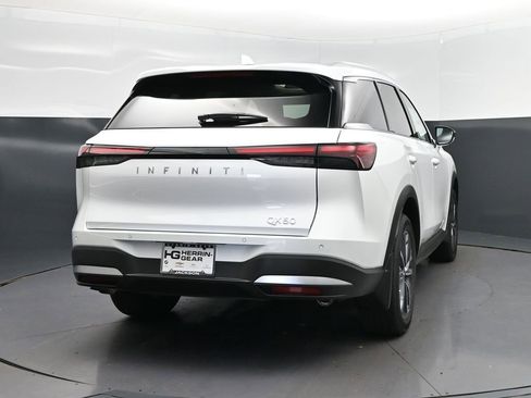 New 2027 INFINITI QX60 Luxe w/ Cargo Package FWD image 7