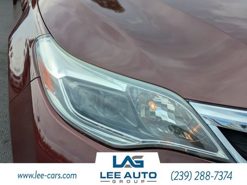 Used 2014 Toyota Avalon XLE FWD image 9