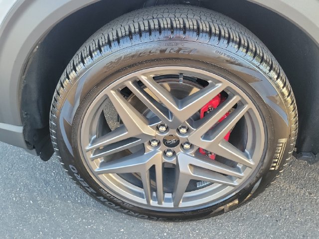 Used 2026 Ford Explorer ST-Line w/ ST-Line Street Pack RWD image 29