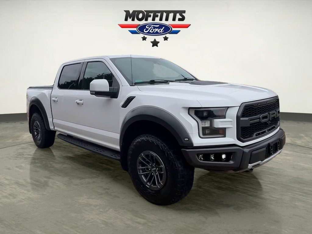 Used 2018 Ford F150 Raptor w/ Equipment Group 802A Luxury AWD/4WD image 7