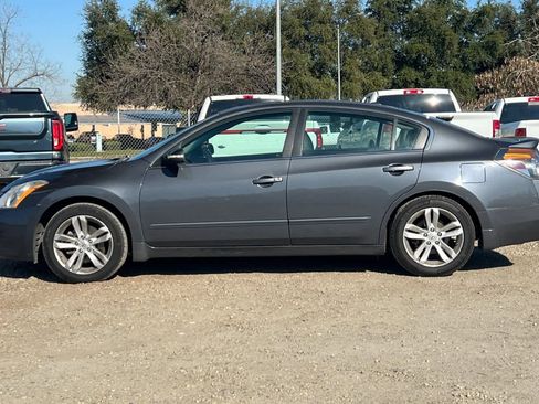 Used 2012 Nissan Altima 3.5 SR w/ Sport Pkg image 6