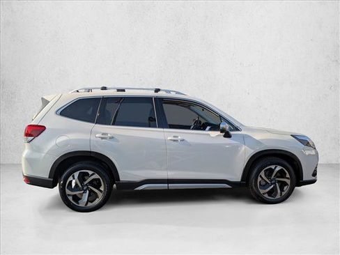Certified 2022 Subaru Forester Touring w/ Popular Package #2 AWD/4WD image 8