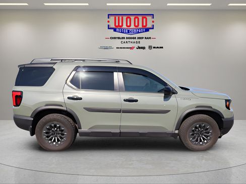 Used 2026 Honda Passport TrailSport image 2