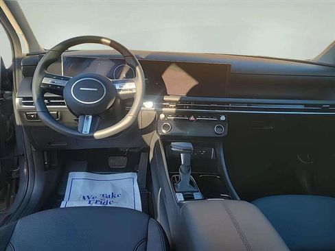 Used 2025 Hyundai Tucson SEL image 11