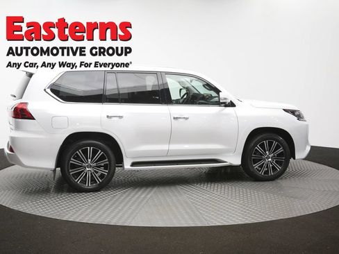 Used 2018 Lexus LX 570 4WD w/ Luxury Package image 54