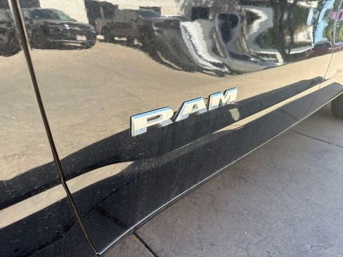 Used 2021 RAM 1500 Big Horn AWD/4WD image 12