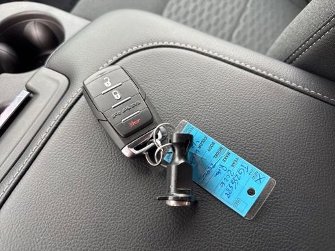 New 2026 RAM 2500 Tradesman AWD/4WD image 33