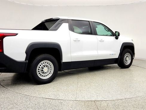Used 2024 Chevrolet Silverado EV W/T AWD/4WD image 5