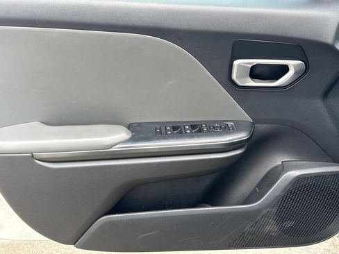 Used 2025 Kia K4 FWD image 26