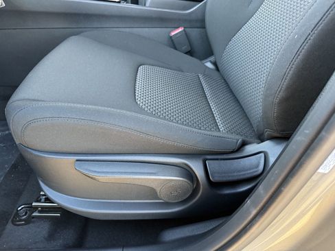 New 2025 Kia Sportage LX image 20