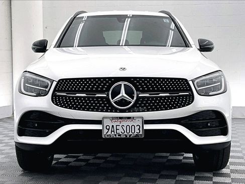 Used 2021 Mercedes-Benz GLC 300 image 2
