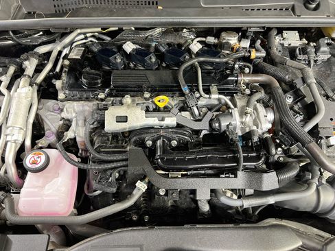 Used 2024 Toyota Prius Prime FWD image 27