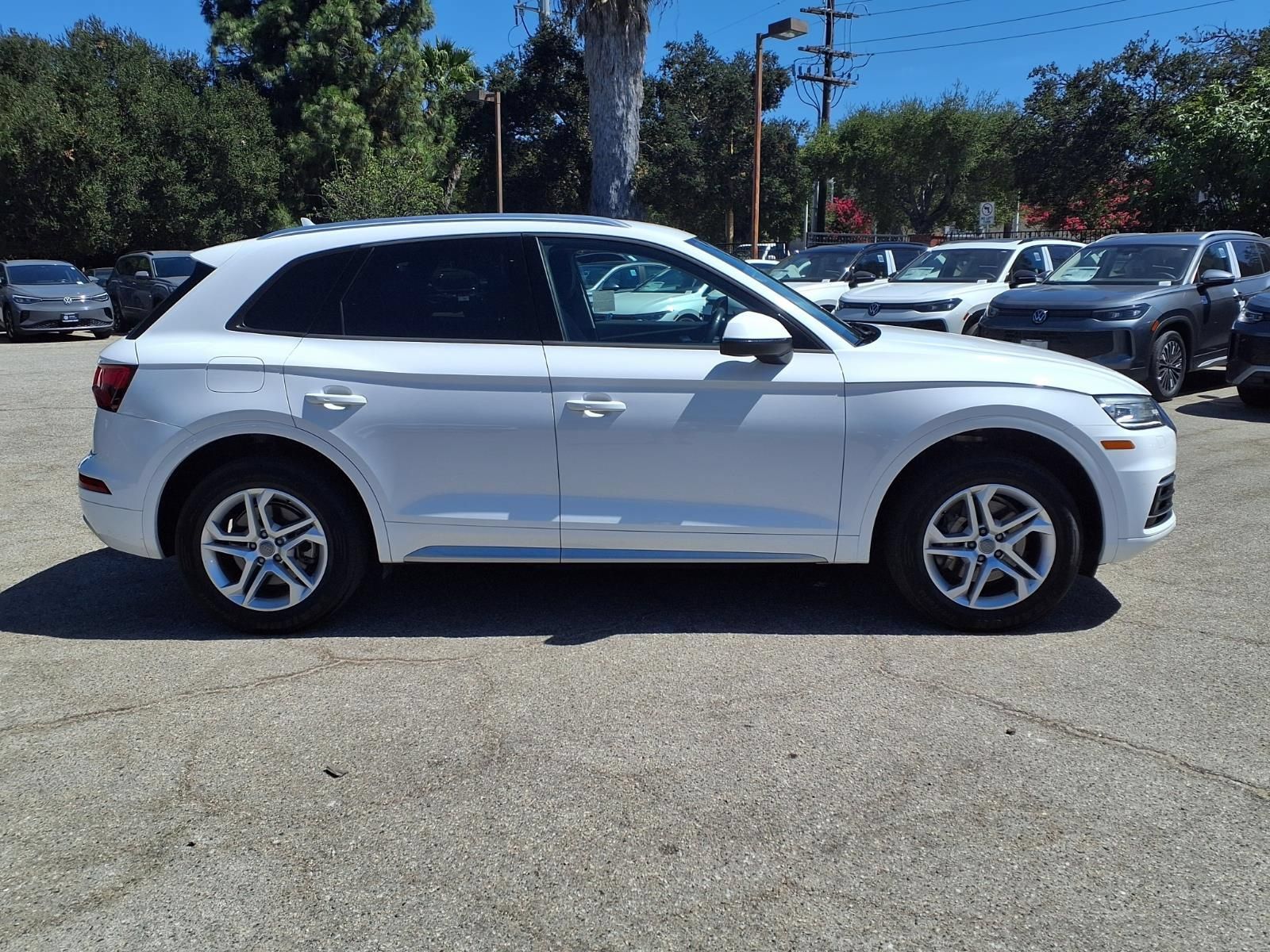 Used 2018 Audi Q5 2.0T Premium AWD/4WD image 3