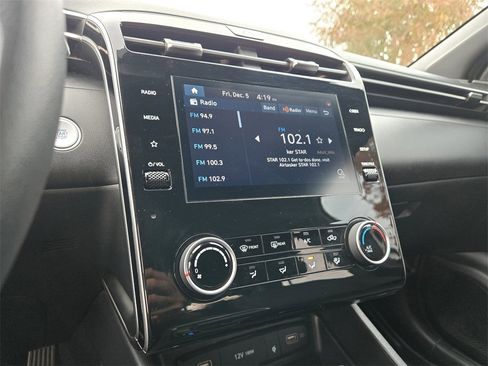 Used 2022 Hyundai Santa Cruz SEL w/ Activity Package image 17