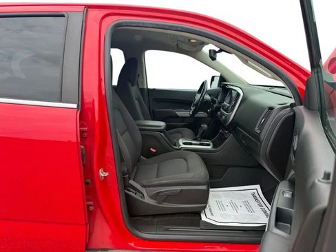 Used 2018 Chevrolet Colorado LT AWD/4WD image 25