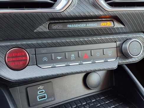 Used 2024 Ford Mustang GT Premium image 21