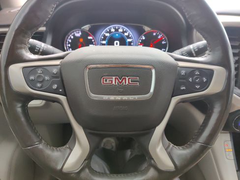 Used 2018 GMC Acadia Denali w/ Technology Package image 22