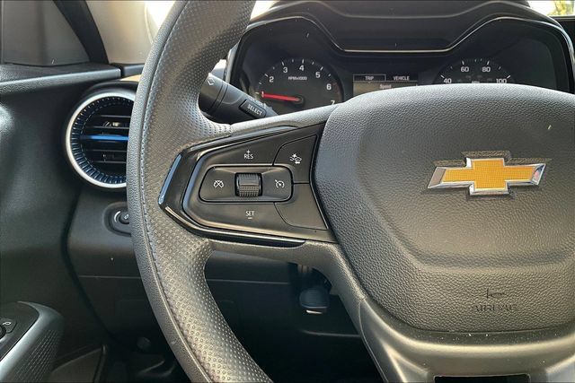 Used 2026 Chevrolet Trax LS FWD image 10