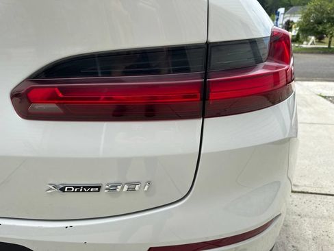 Used 2025 BMW X4 xDrive30i AWD/4WD image 7