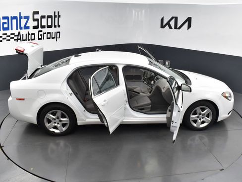 Used 2012 Chevrolet Malibu LS FWD image 32