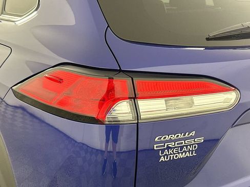 Used 2024 Toyota Corolla Cross LE FWD image 24