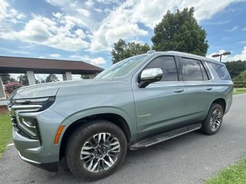 Used 2026 Chevrolet Tahoe Premier RWD image 3