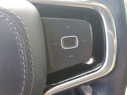 Certified 2024 Lincoln Nautilus Reserve w/ Equipment Group 202A image 25