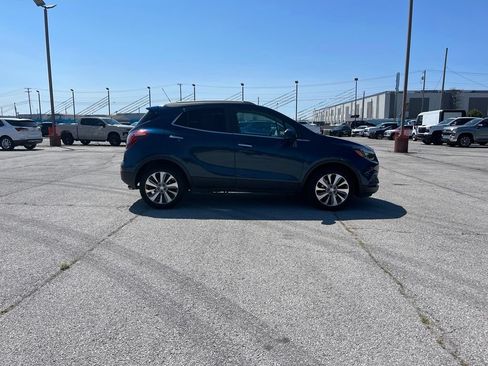 Used 2020 Buick Encore Preferred FWD image 6