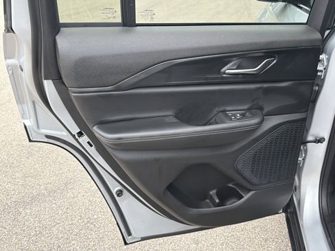 New 2025 Jeep Grand Cherokee Laredo X image 45