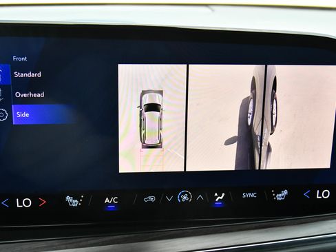 Used 2025 Chevrolet Tahoe LT AWD/4WD image 24
