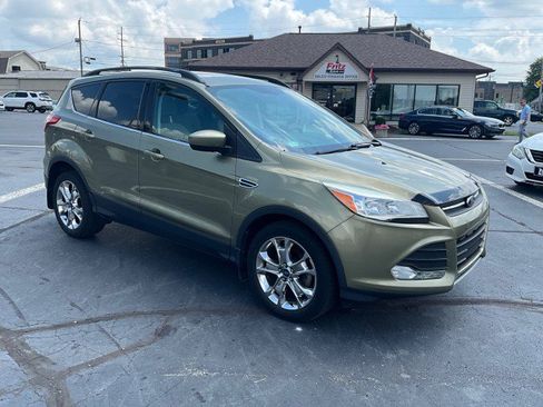 Used 2014 Ford Escape SE w/ Equipment Group 201A FWD image 10