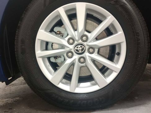 New 2025 Toyota Camry LE w/ Convenience Package image 10