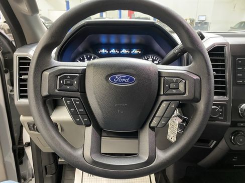 Used 2017 Ford F150 XLT image 23