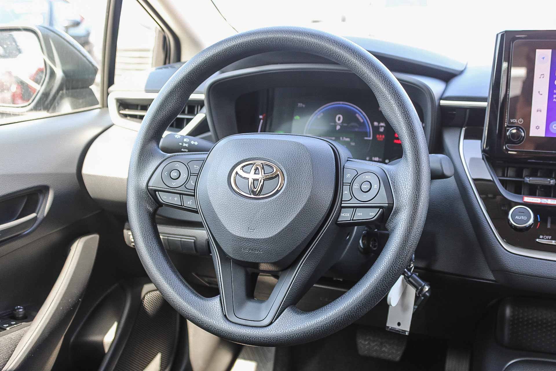 New 2026 Toyota Corolla LE FWD image 18