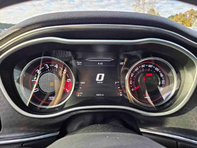 Used 2017 Dodge Challenger SRT RWD image 16