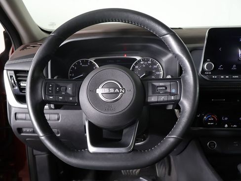 Used 2023 Nissan Rogue SV w/ SV Premium Package AWD/4WD image 35