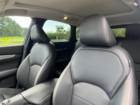 Used 2023 INFINITI QX50 Luxe AWD/4WD image 17