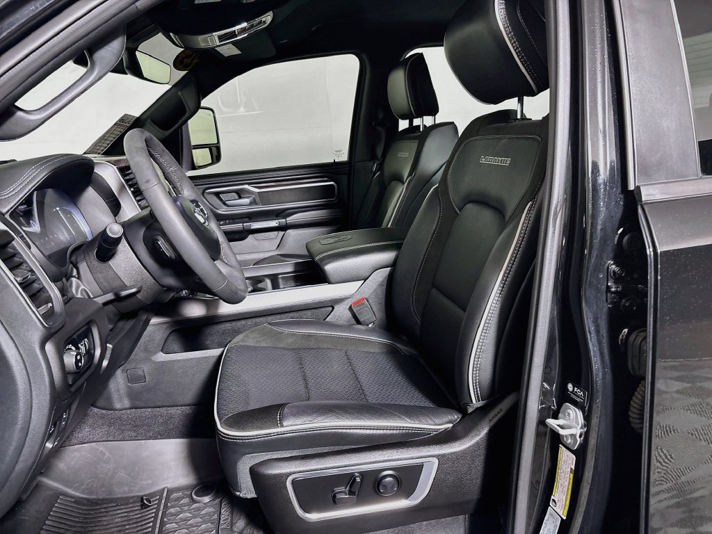 Used 2025 RAM 1500 Laramie w/ Night Edition AWD/4WD image 12