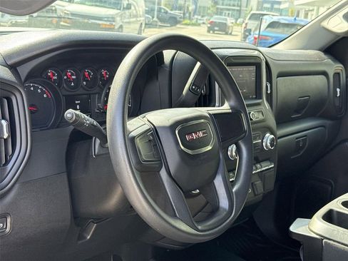 Used 2023 GMC Sierra 1500 Pro RWD image 9