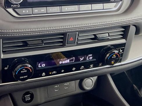 Used 2026 Nissan Rogue Dark Armor FWD image 15