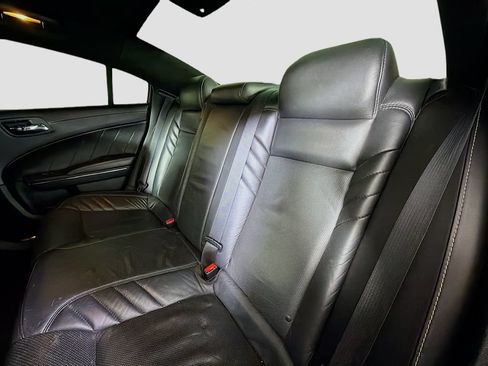 Used 2019 Dodge Charger SRT Hellcat w/ Navigation & Travel Group RWD image 24