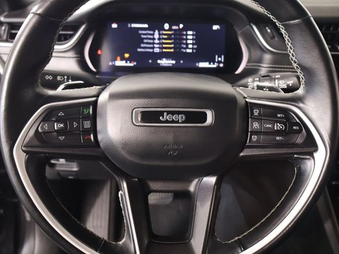 Used 2021 Jeep Grand Cherokee L Laredo AWD/4WD image 3