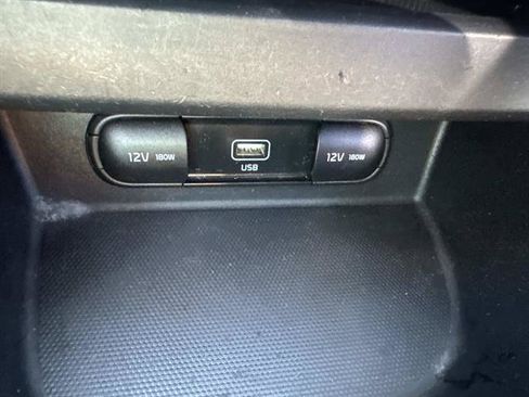 Used 2022 Kia Seltos LX AWD/4WD image 38