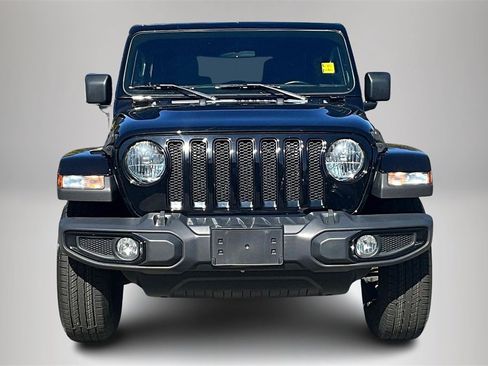 Used 2021 Jeep Wrangler Unlimited Sahara image 4