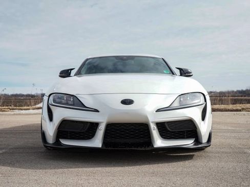 Used 2022 Toyota Supra Premium w/ Driver Assist Package image 2