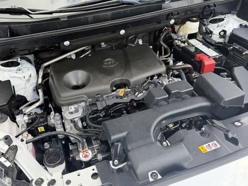 Certified 2025 Toyota RAV4 Limited image 25