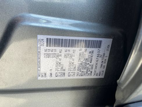 Used 2024 Nissan Rogue S AWD/4WD image 32