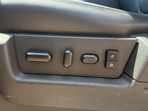 Used 2014 Ford F150 Limited AWD/4WD image 19