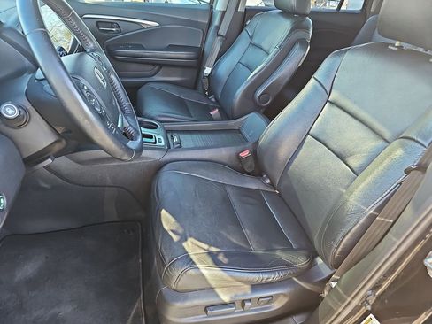 Used 2017 Honda Pilot EX-L image 19